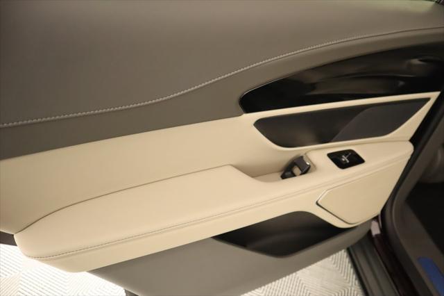 new 2025 Lincoln Nautilus car, priced at $51,426