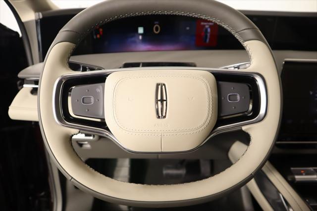 new 2025 Lincoln Nautilus car, priced at $51,426