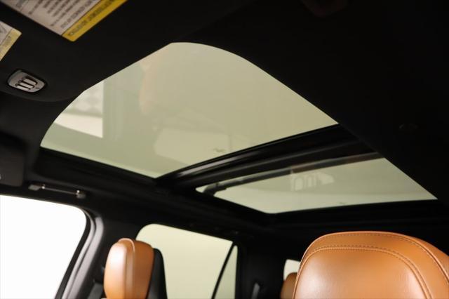 used 2019 Lincoln Navigator car, priced at $35,499