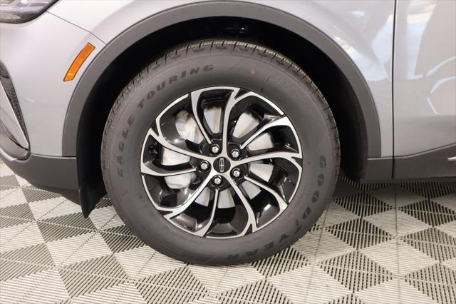 new 2025 Lincoln Nautilus car, priced at $49,746