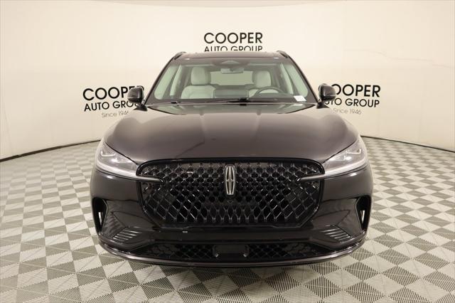 new 2025 Lincoln Aviator car, priced at $66,403