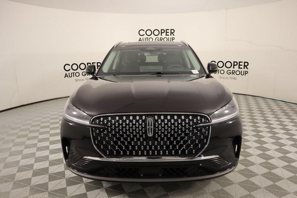 new 2025 Lincoln Aviator car, priced at $61,526