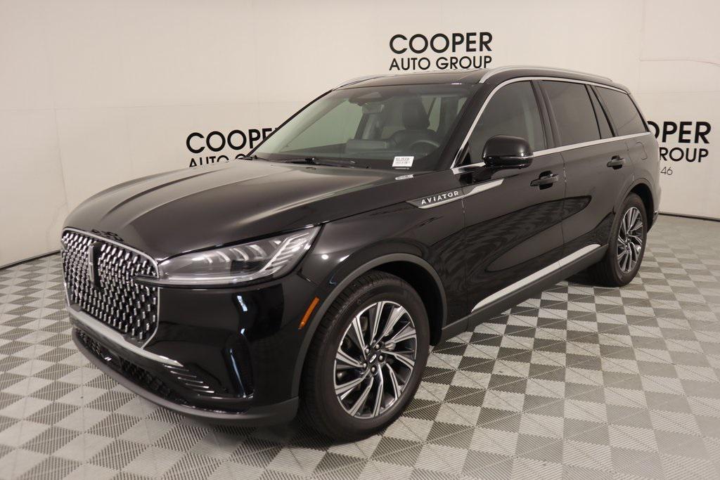 new 2025 Lincoln Aviator car, priced at $61,526