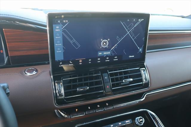 new 2024 Lincoln Navigator car, priced at $74,998