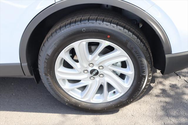 new 2025 Lincoln Corsair car, priced at $36,718