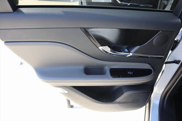 new 2025 Lincoln Corsair car, priced at $36,718