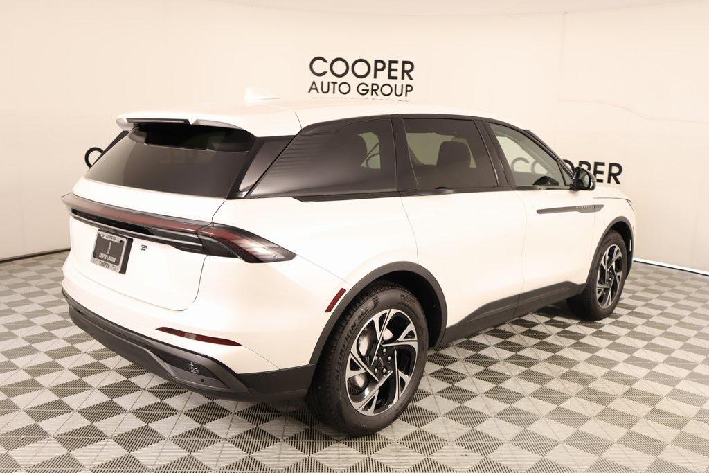 new 2025 Lincoln Nautilus car, priced at $57,533
