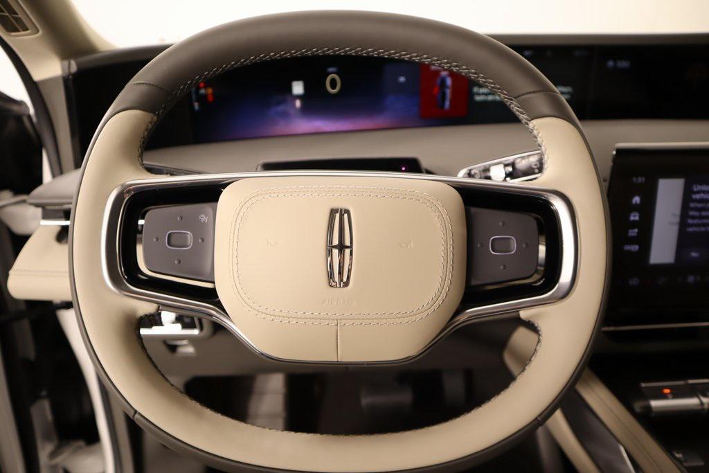 new 2025 Lincoln Nautilus car, priced at $57,533