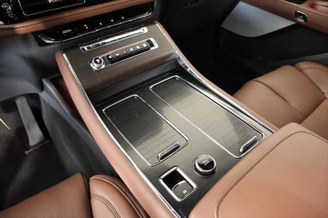new 2025 Lincoln Nautilus car, priced at $49,216