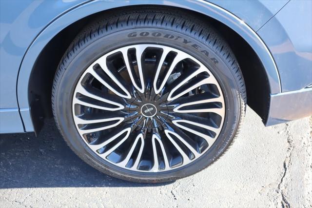 new 2025 Lincoln Aviator car, priced at $87,525