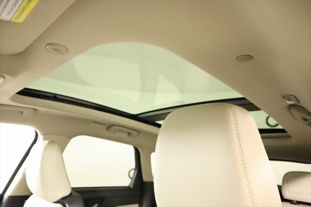 new 2025 Lincoln Corsair car, priced at $51,879