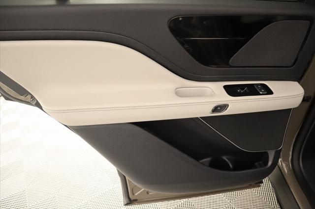 new 2025 Lincoln Aviator car, priced at $56,999