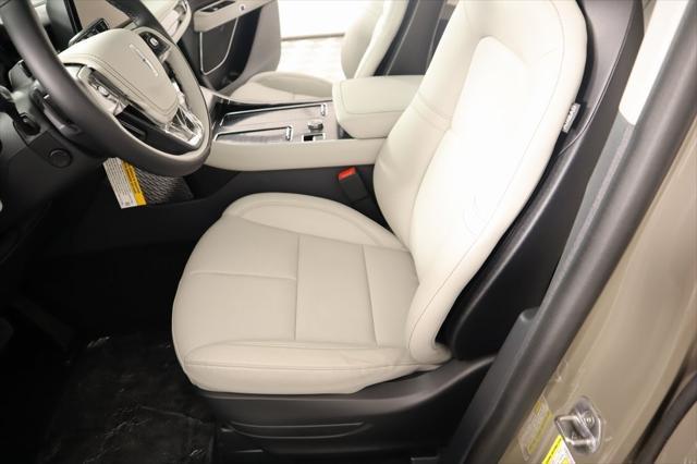 new 2025 Lincoln Aviator car, priced at $56,999