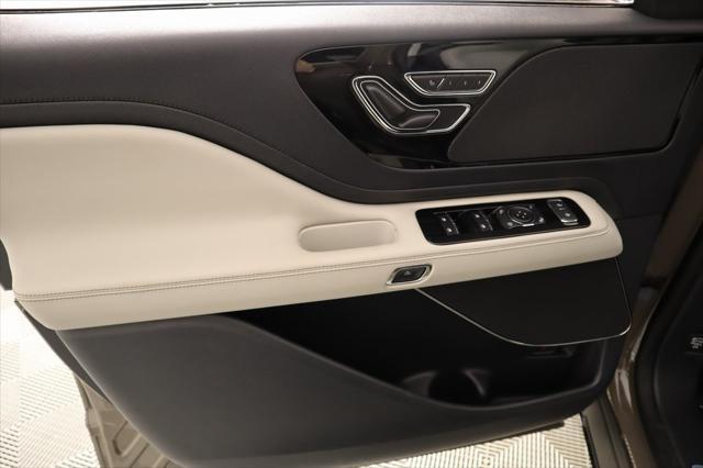 new 2025 Lincoln Aviator car, priced at $56,999