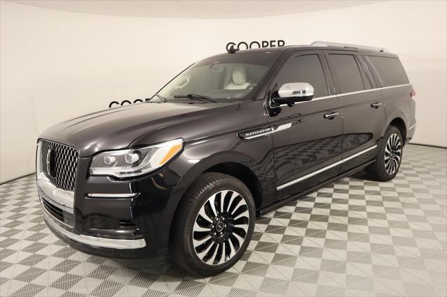 used 2022 Lincoln Navigator car, priced at $66,989