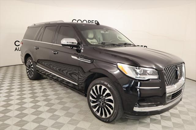 used 2022 Lincoln Navigator car, priced at $66,989