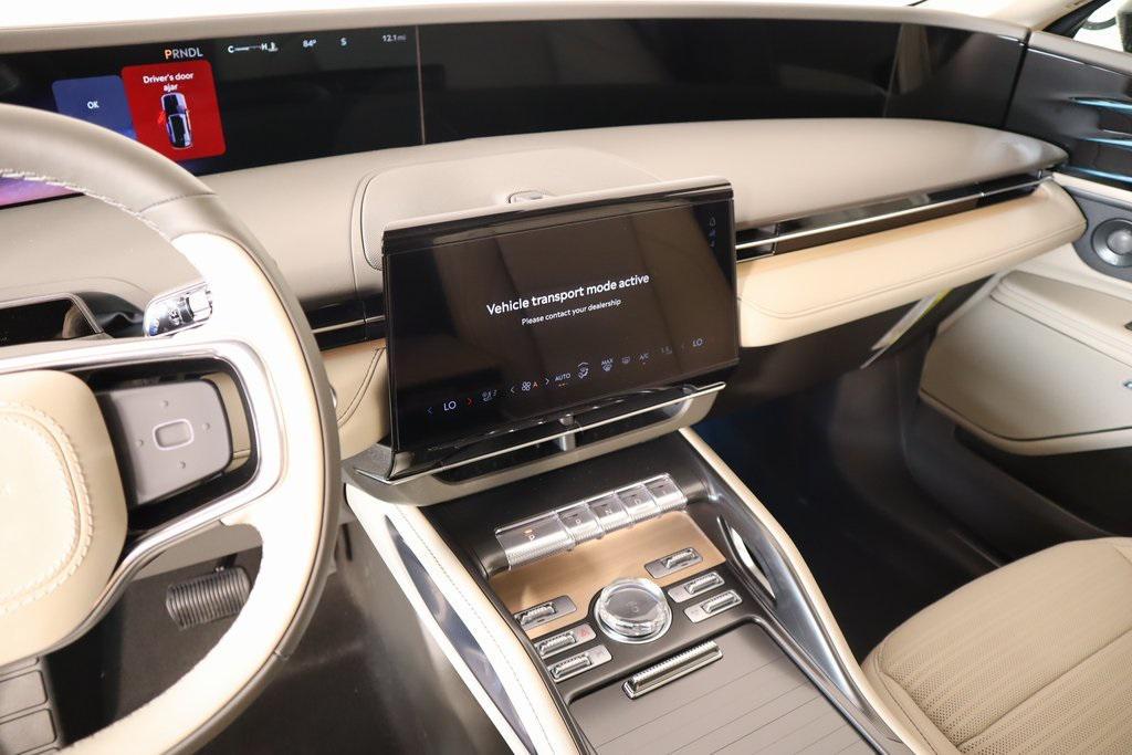new 2025 Lincoln Nautilus car, priced at $66,163