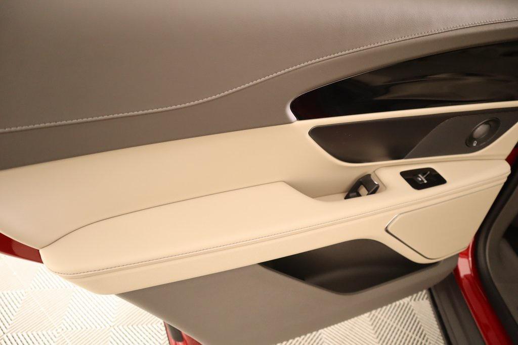 new 2025 Lincoln Nautilus car, priced at $66,163