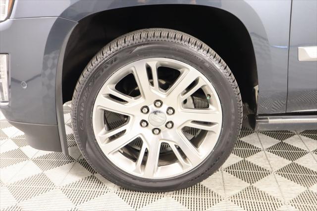 used 2019 Cadillac Escalade ESV car, priced at $33,979