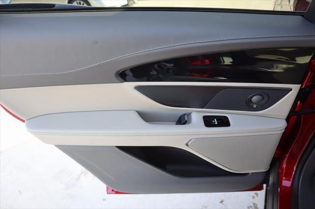 new 2025 Lincoln Nautilus car, priced at $54,824