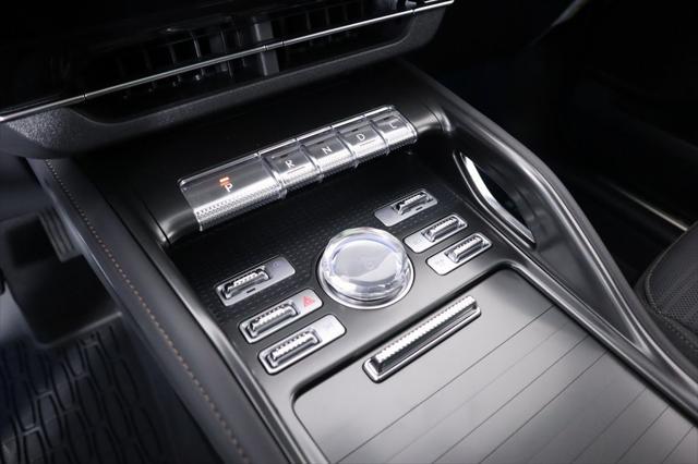 new 2025 Lincoln Nautilus car, priced at $59,552