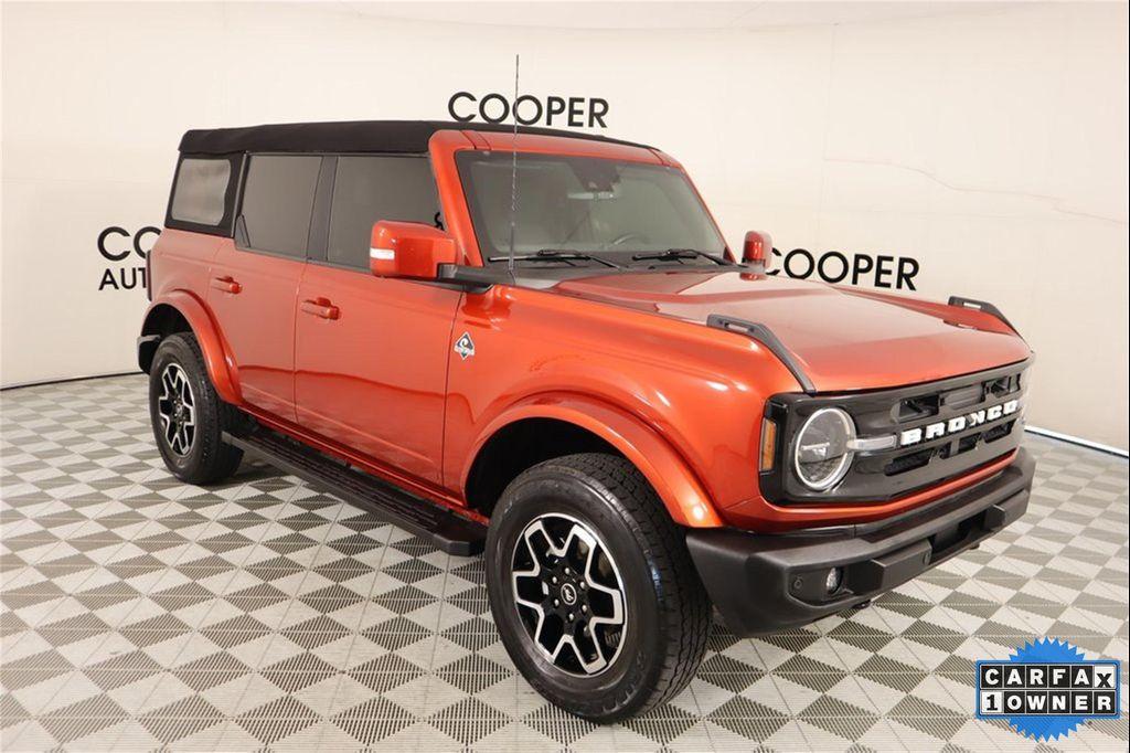 used 2023 Ford Bronco car, priced at $40,899