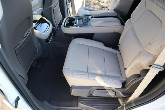 new 2024 Lincoln Navigator car, priced at $74,998