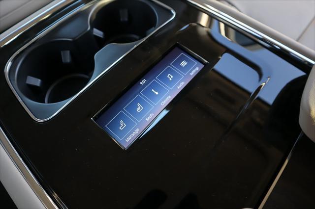 new 2024 Lincoln Navigator car, priced at $74,998