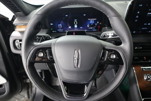 new 2025 Lincoln Aviator car, priced at $91,775