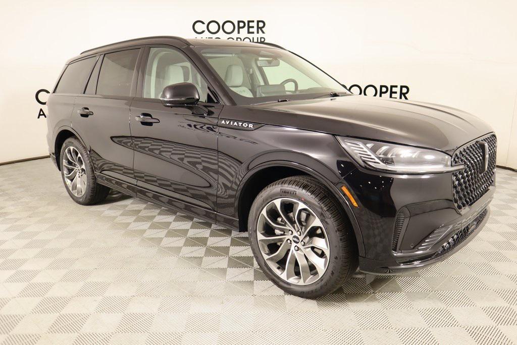 new 2025 Lincoln Aviator car, priced at $66,950