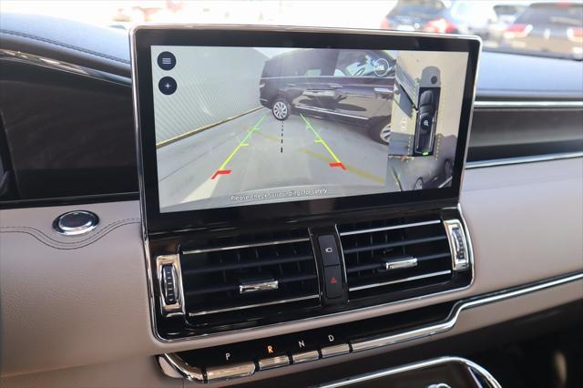 new 2024 Lincoln Navigator car, priced at $77,998
