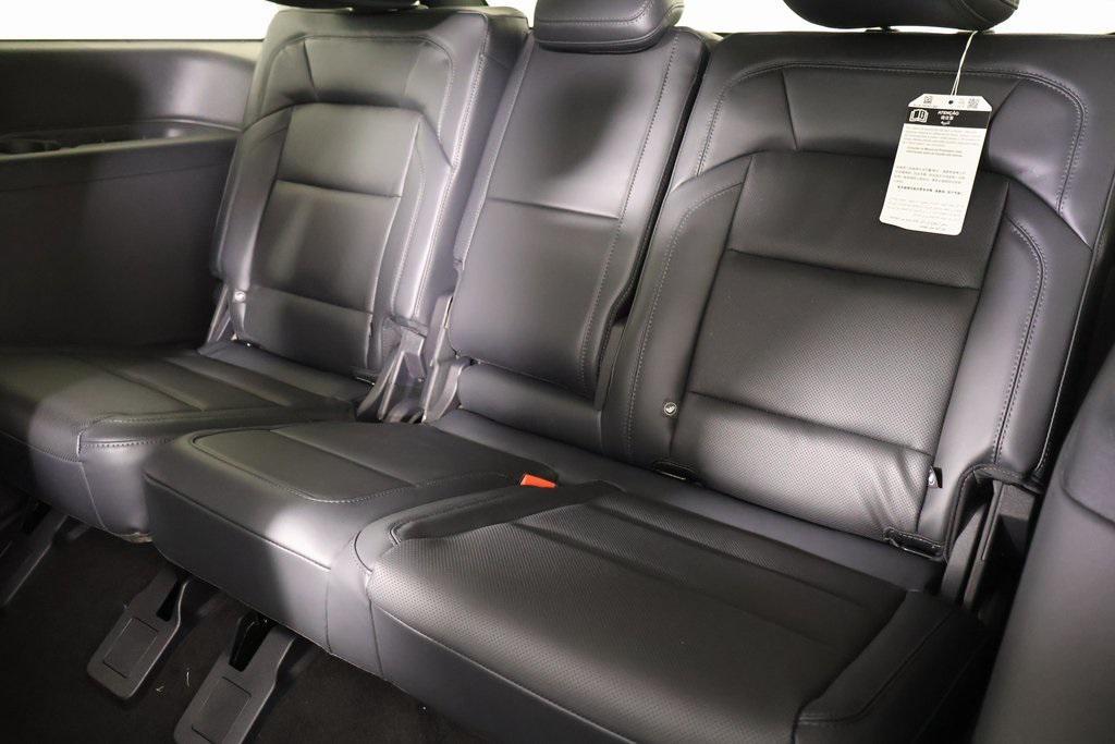 new 2025 Lincoln Navigator car, priced at $99,206