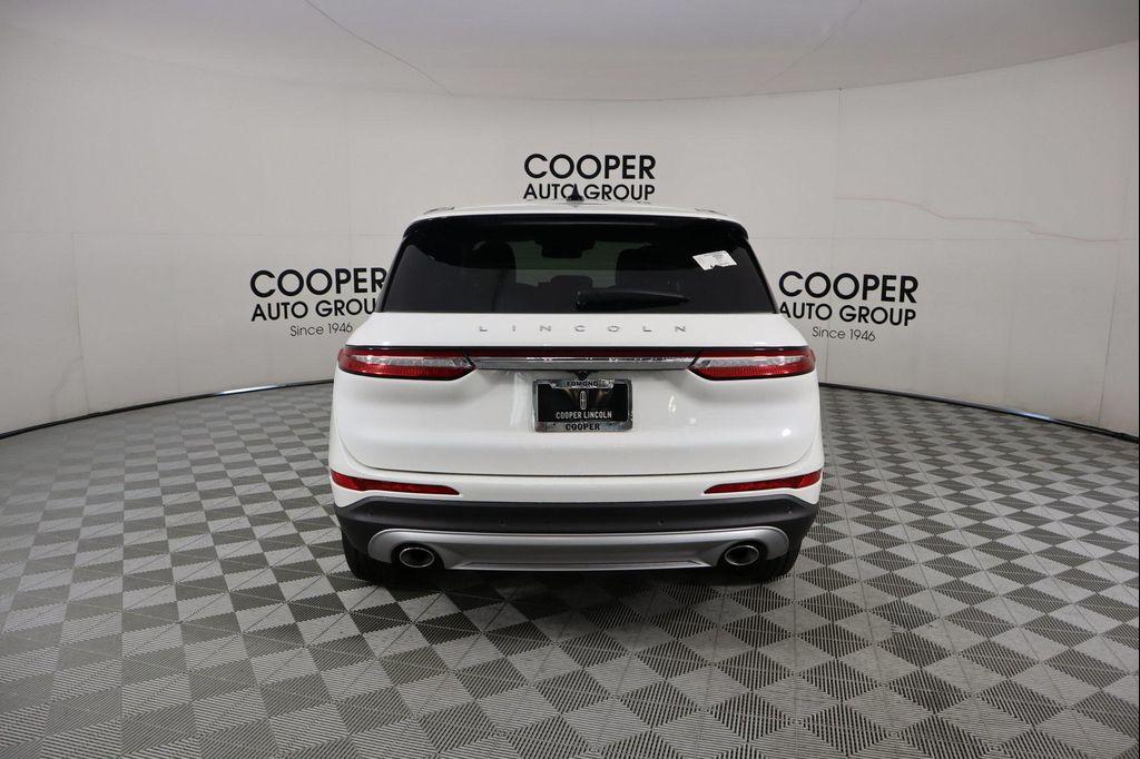 new 2025 Lincoln Corsair car, priced at $40,450