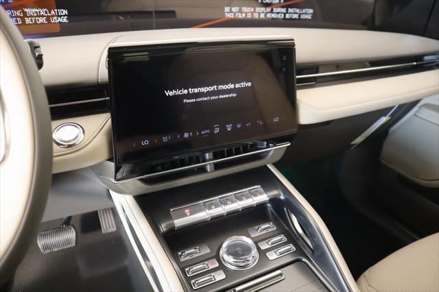 new 2025 Lincoln Nautilus car, priced at $55,655