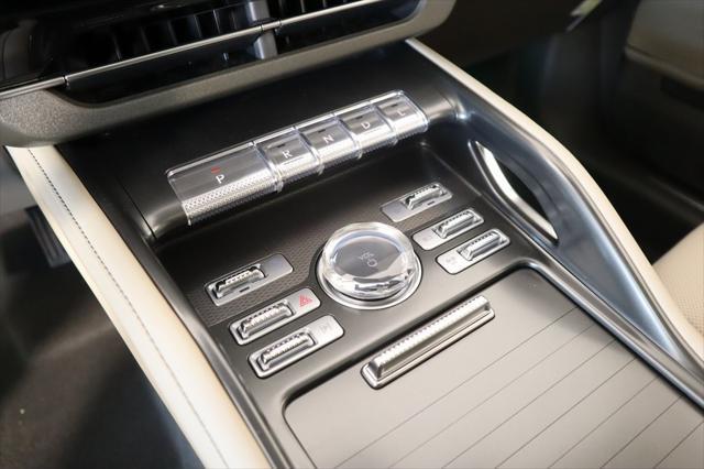 new 2025 Lincoln Nautilus car, priced at $55,655