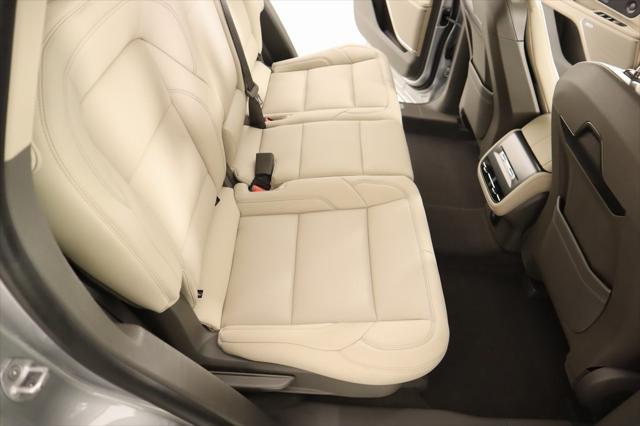 new 2025 Lincoln Nautilus car, priced at $55,655