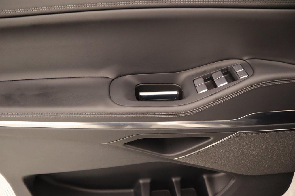 new 2025 Lincoln Navigator car, priced at $105,778