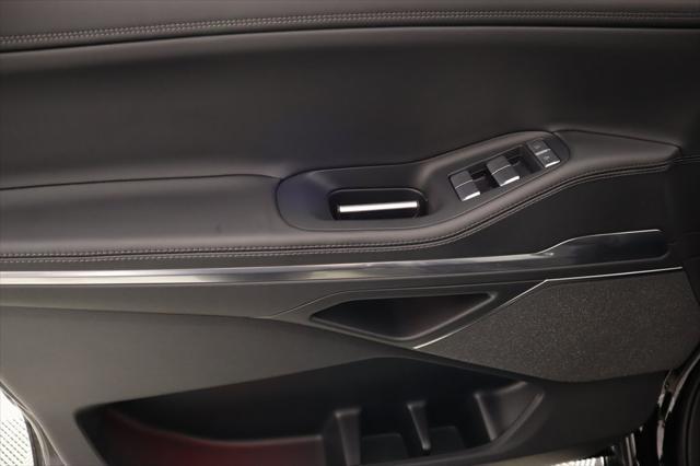 new 2025 Lincoln Navigator car, priced at $110,790