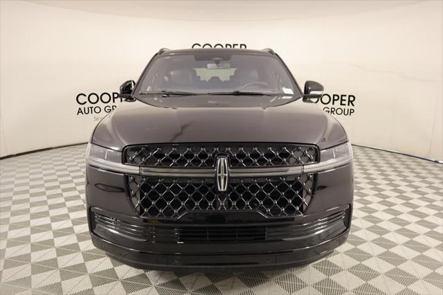 new 2025 Lincoln Navigator car, priced at $110,790