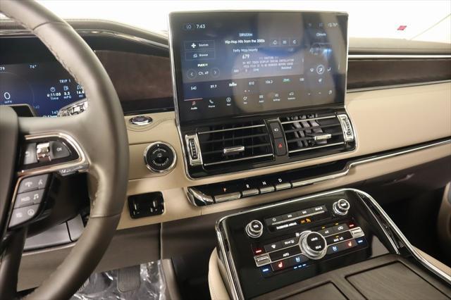 new 2024 Lincoln Navigator car, priced at $95,424