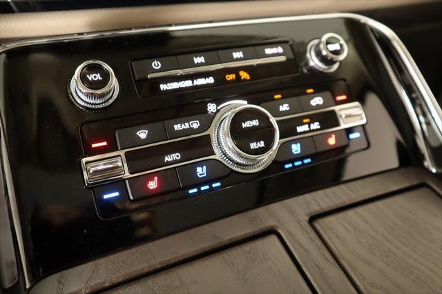 new 2024 Lincoln Navigator car, priced at $95,424