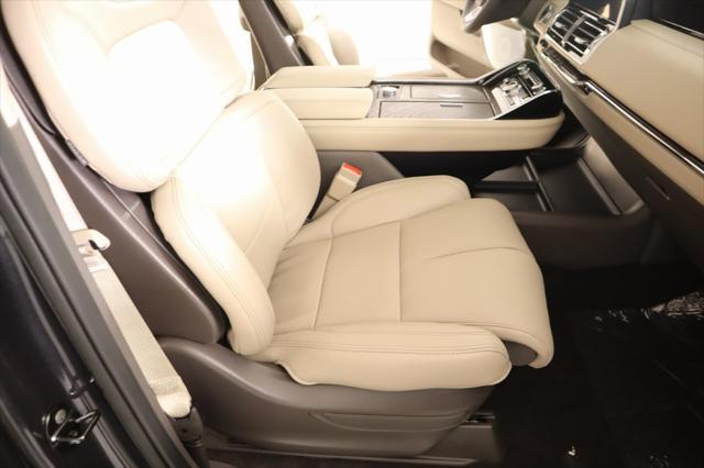 new 2024 Lincoln Navigator car, priced at $95,424