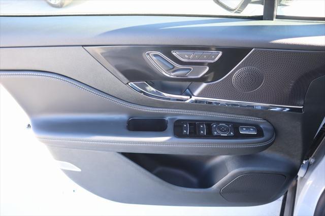 new 2025 Lincoln Corsair car, priced at $38,929