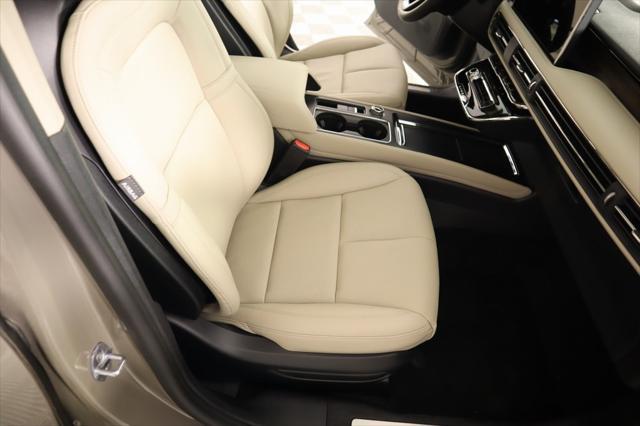 new 2025 Lincoln Corsair car, priced at $46,217