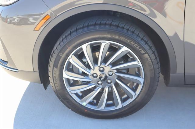 new 2025 Lincoln Corsair car, priced at $46,217