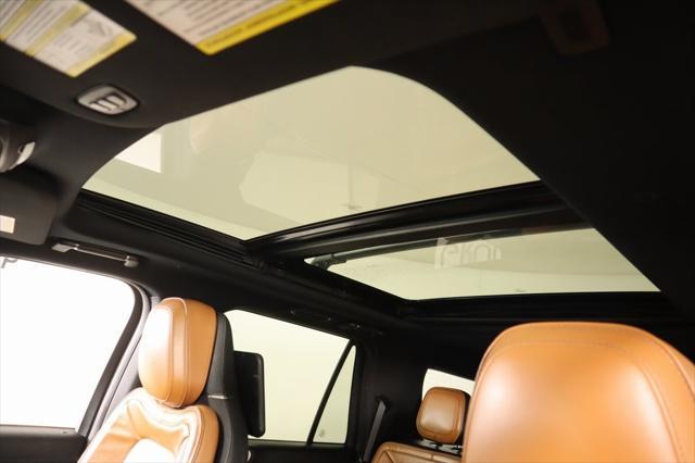 used 2019 Lincoln Navigator car, priced at $34,399