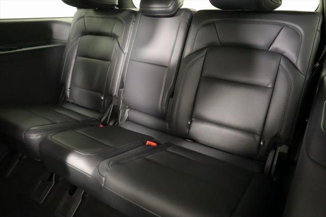 new 2025 Lincoln Navigator car, priced at $101,674