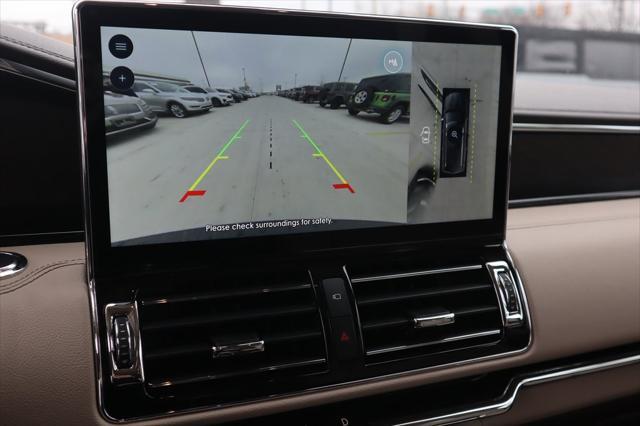 new 2024 Lincoln Navigator car, priced at $75,998