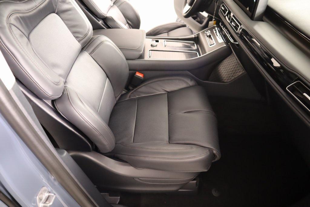 new 2025 Lincoln Aviator car, priced at $78,394
