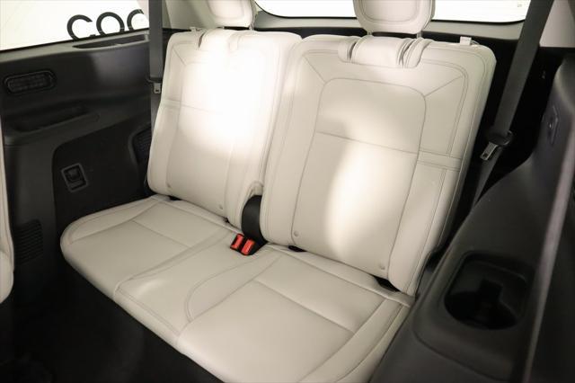 new 2025 Lincoln Aviator car, priced at $67,159